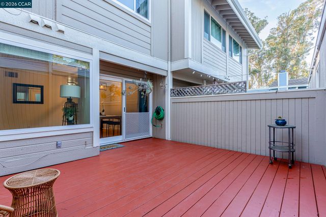 801 Orion 7, Hercules, CA 94547