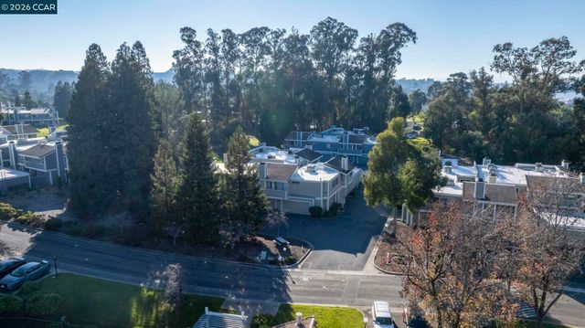 801 Orion 7, Hercules, CA 94547