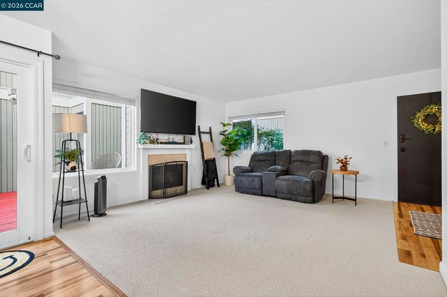 801 Orion 7, Hercules, CA 94547