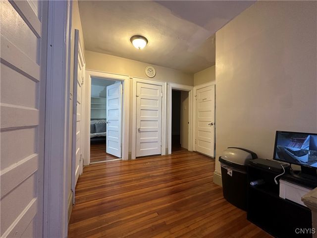 101 Avondale Place, Syracuse, NY 13210
