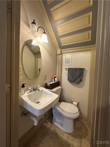 101 Avondale Place, Syracuse, NY 13210