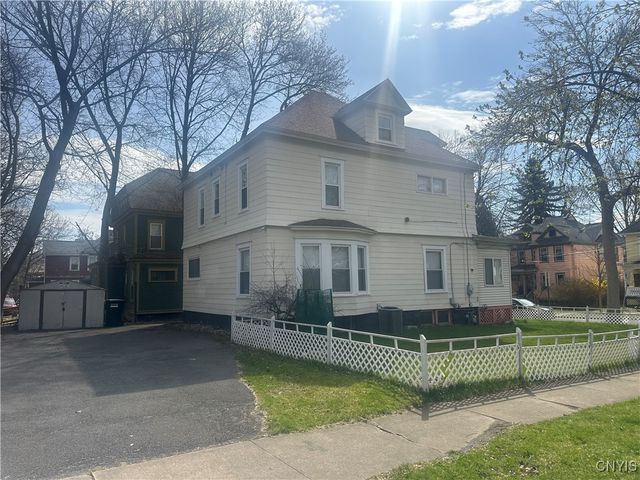 101 Avondale Place, Syracuse, NY 13210