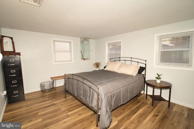 30 LINDY LN, Boyertown, PA 19512