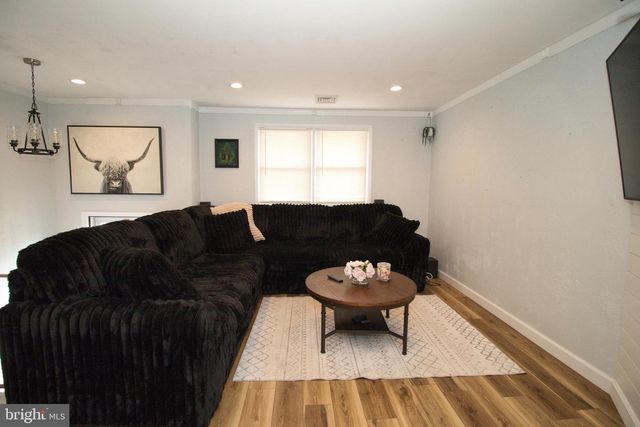 30 LINDY LN, Boyertown, PA 19512