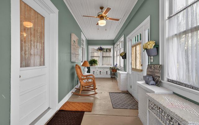 1174 5th Avenue, East Northport, NY 11731