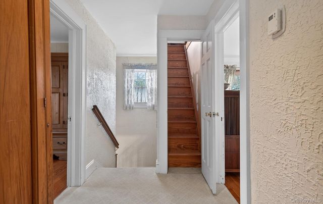 1174 5th Avenue, East Northport, NY 11731