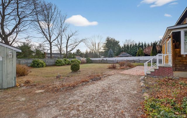 1174 5th Avenue, East Northport, NY 11731