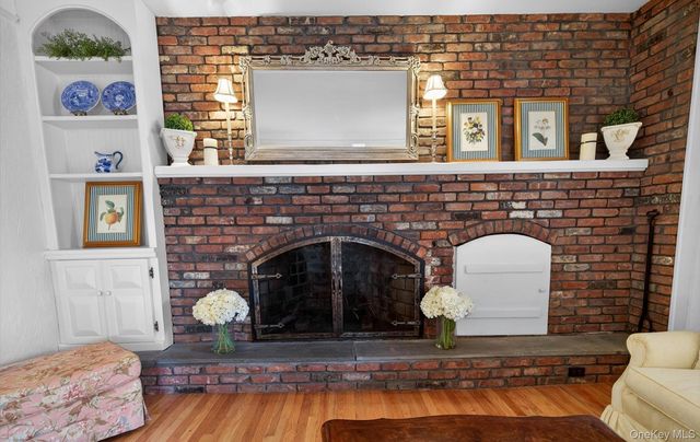 1174 5th Avenue, East Northport, NY 11731