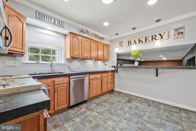 1718 SEVERN RD, Severn, MD 21144