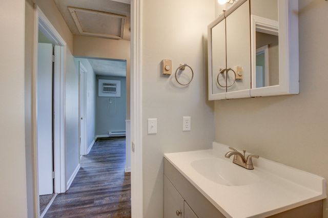 120 Tandy Dr, Clarksville, TN 37042