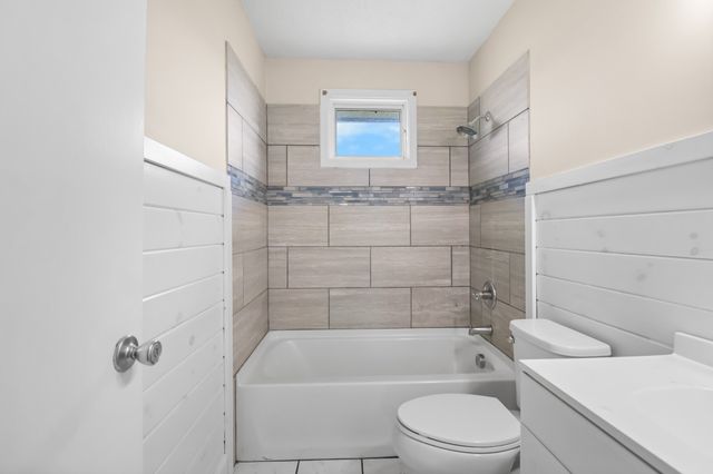 120 Tandy Dr, Clarksville, TN 37042