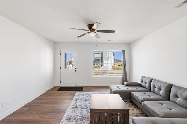 2601 FRAZIER LP, Columbia, MO 65202