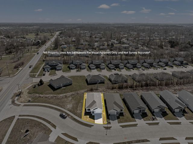 2601 FRAZIER LP, Columbia, MO 65202