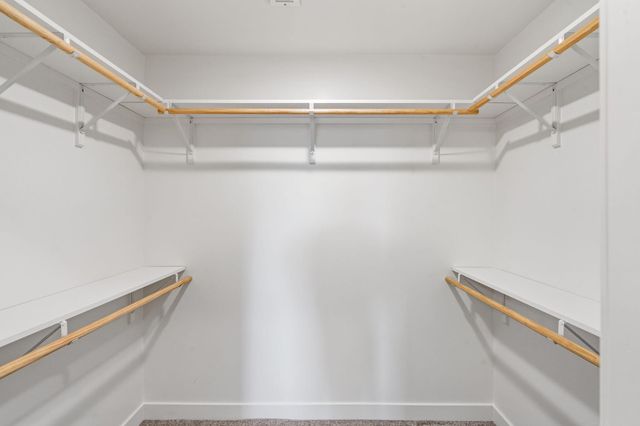 2601 FRAZIER LP, Columbia, MO 65202