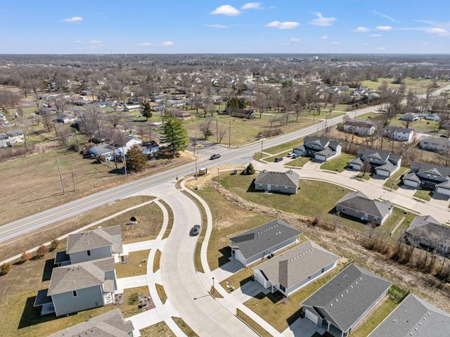 2601 FRAZIER LP, Columbia, MO 65202