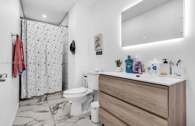 1735 NE 147th St 1735, Miami, FL 33181