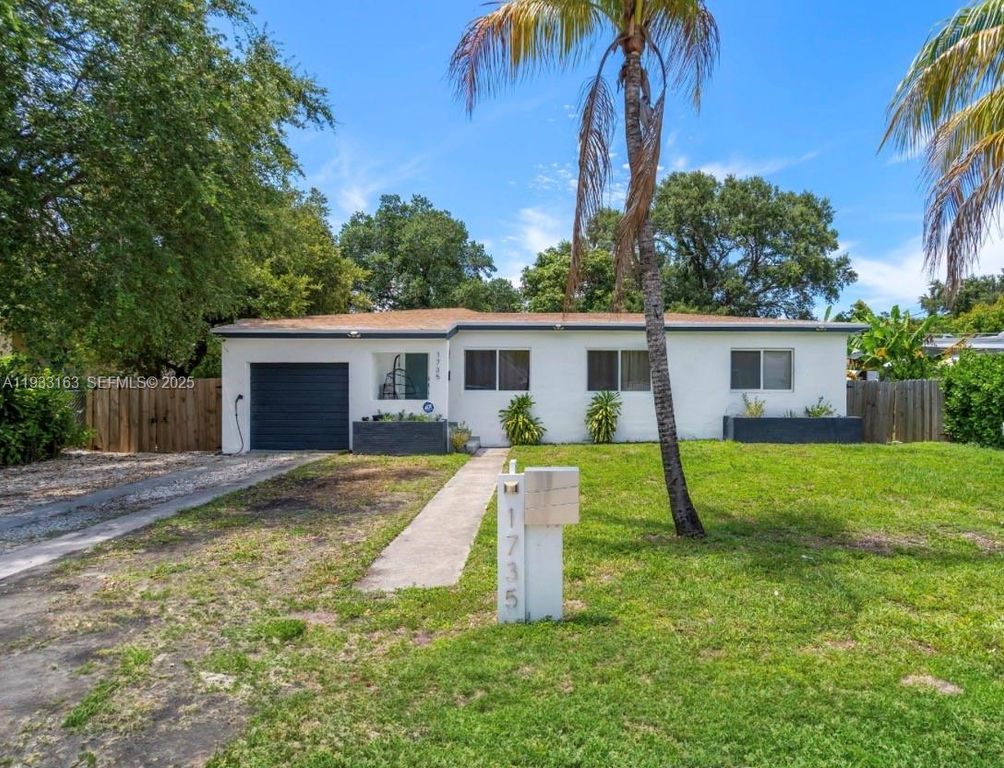 1735 NE 147th St 1735, Miami, FL 33181
