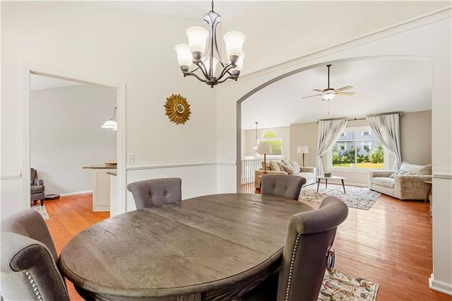 1045 Queensbury Run, Acworth, GA 30102