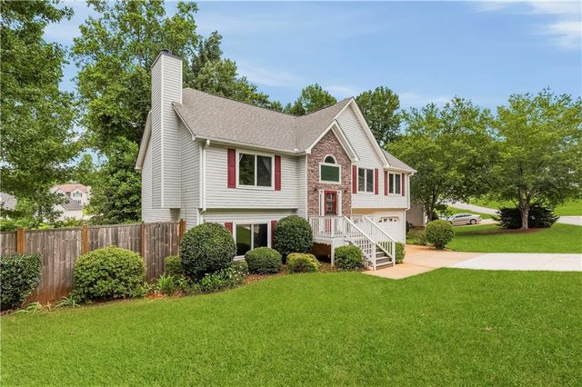 1045 Queensbury Run, Acworth, GA 30102