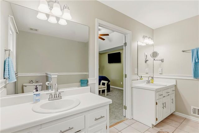 1045 Queensbury Run, Acworth, GA 30102