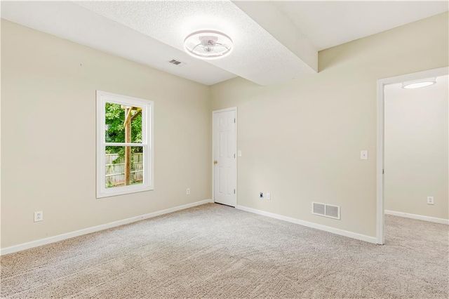 1045 Queensbury Run, Acworth, GA 30102