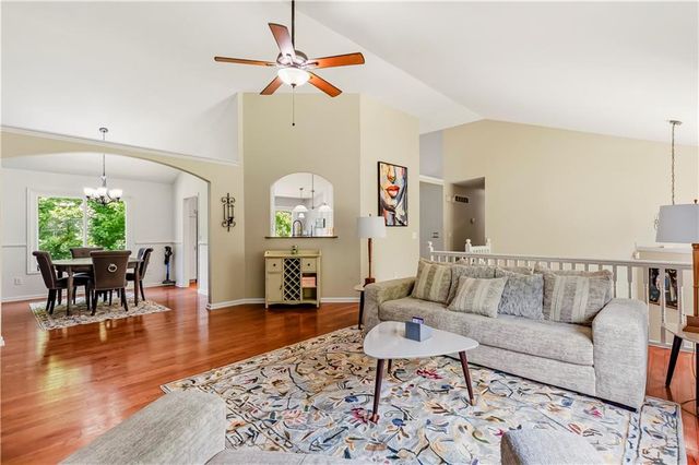 1045 Queensbury Run, Acworth, GA 30102