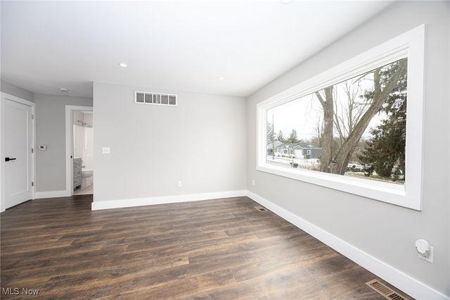 3101 Wagoner Street, Akron, OH 44319