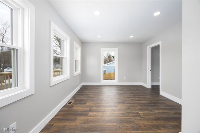 3101 Wagoner Street, Akron, OH 44319