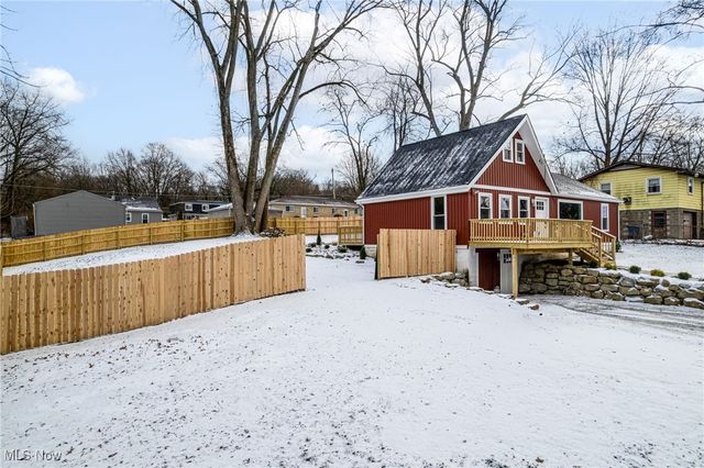 3101 Wagoner Street, Akron, OH 44319