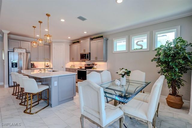 28110 Captiva Shell LOOP, Bonita Springs, FL 34135