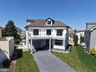31 SEASIDE CT, Margate City, NJ 08402
