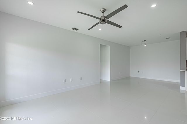 10961 BURNT MILL Road 1125, Jacksonville, FL 32256