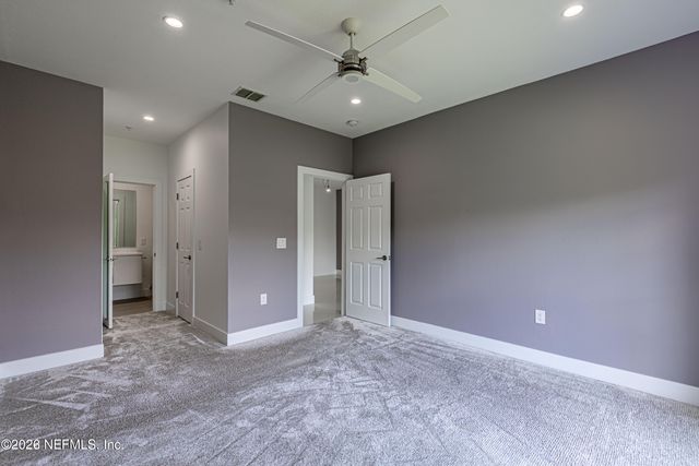 10961 BURNT MILL Road 1125, Jacksonville, FL 32256