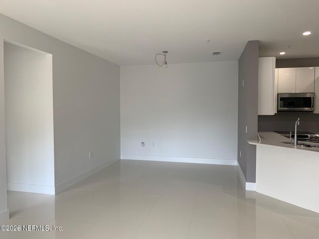 10961 BURNT MILL Road 1125, Jacksonville, FL 32256