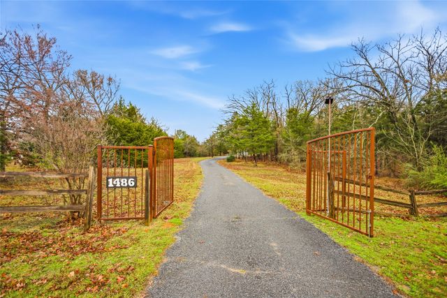 1486 Crosstimbers Lane, Denison, TX 75020