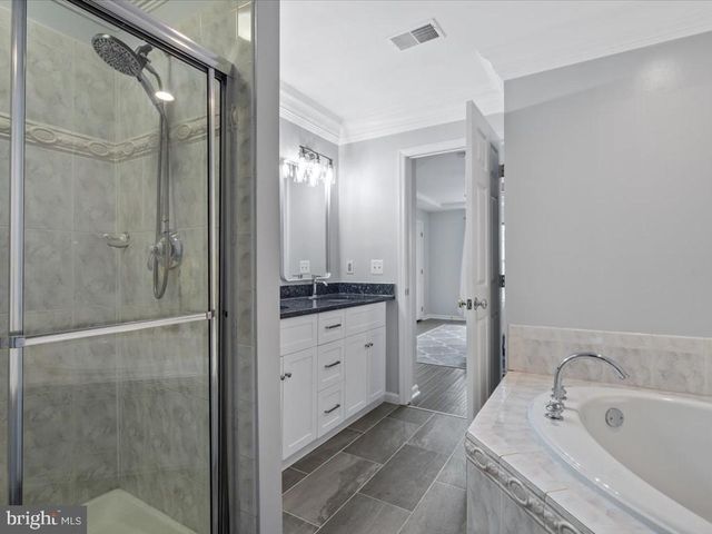 20345 BOWFONDS ST, Ashburn, VA 20147