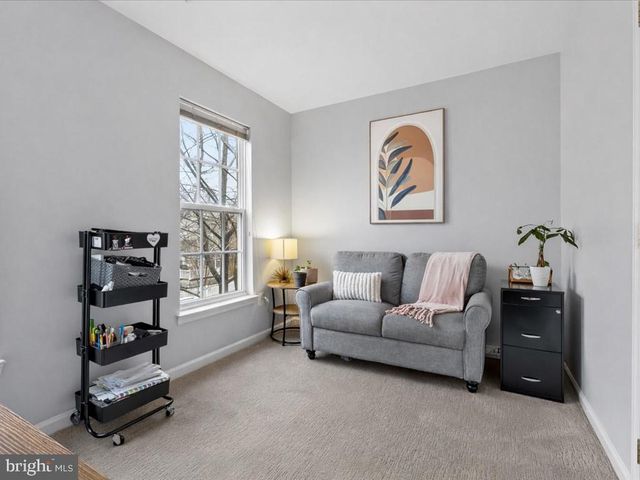 20345 BOWFONDS ST, Ashburn, VA 20147