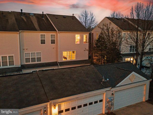 20345 BOWFONDS ST, Ashburn, VA 20147