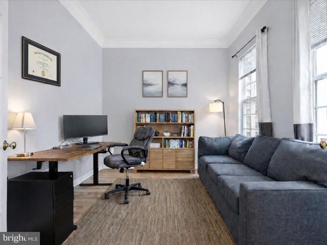 20345 BOWFONDS ST, Ashburn, VA 20147