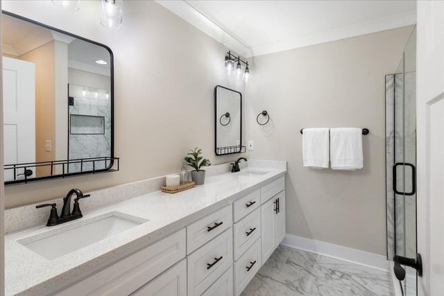 135 Sunset Cove Drive 32b, Rossville, GA 30741