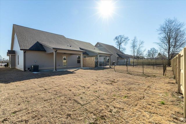 135 Sunset Cove Drive 32b, Rossville, GA 30741