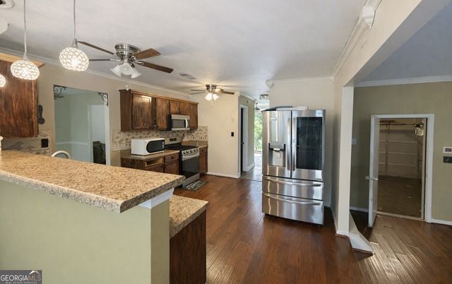 4323 Caroline Court, Douglasville, GA 30135
