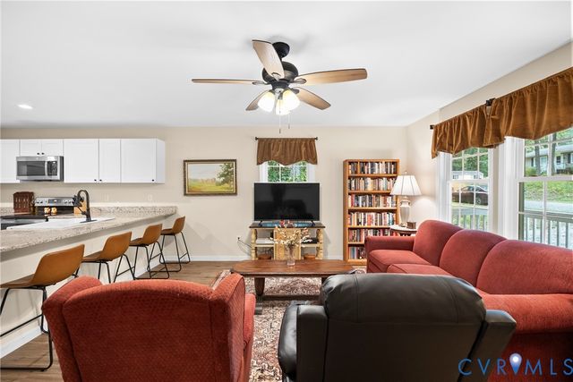 6626 Jackson Rd, Quinton, VA 23141