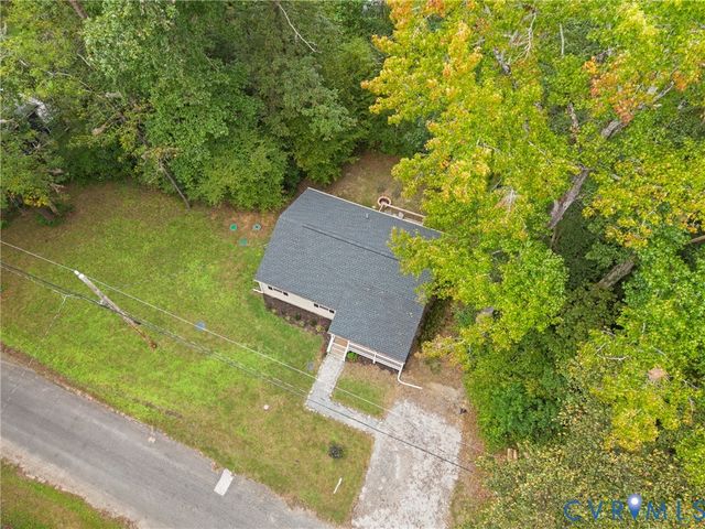 6626 Jackson Rd, Quinton, VA 23141