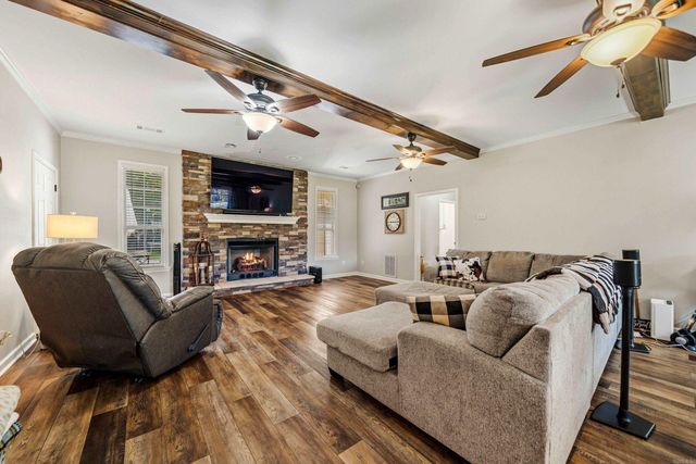 292 Woodland Cove, Malvern, AR 72104