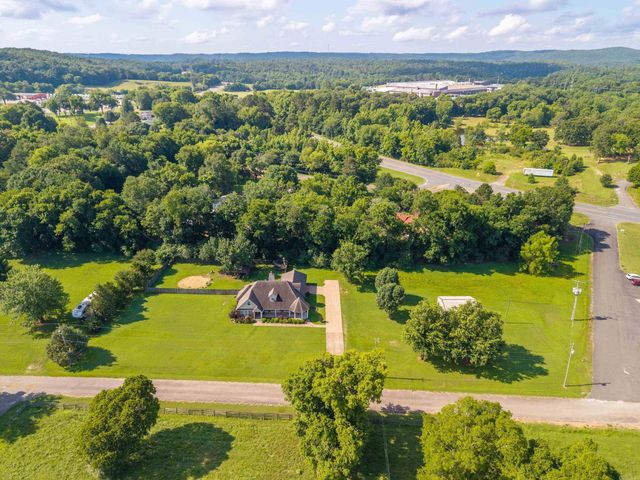 292 Woodland Cove, Malvern, AR 72104