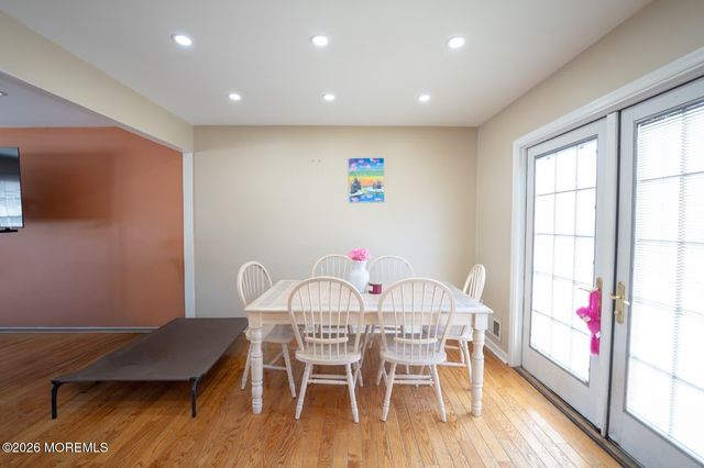 105 Conrad Court, Manchester, NJ 08759