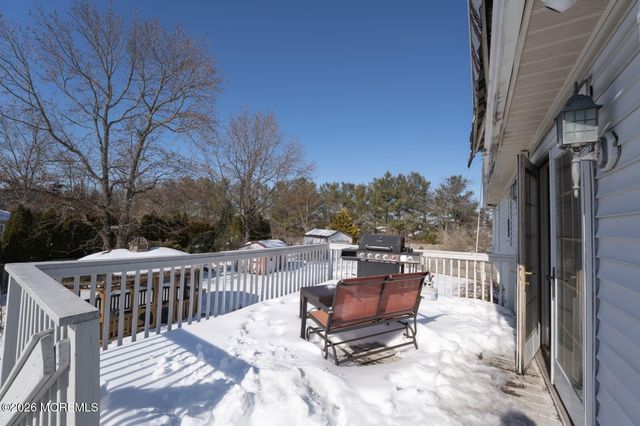 105 Conrad Court, Manchester, NJ 08759