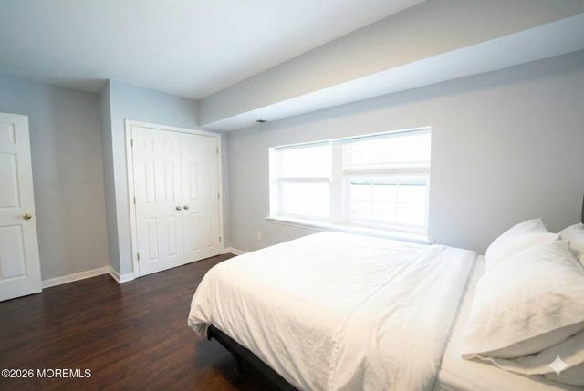 105 Conrad Court, Manchester, NJ 08759