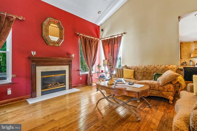 20 NORMANDY RD, Marlton, NJ 08053